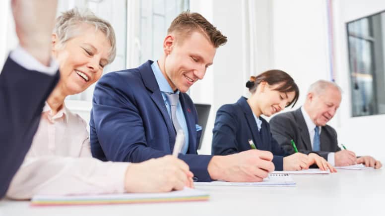 Une formation du personnel d'une entreprise sur la démarche qualité