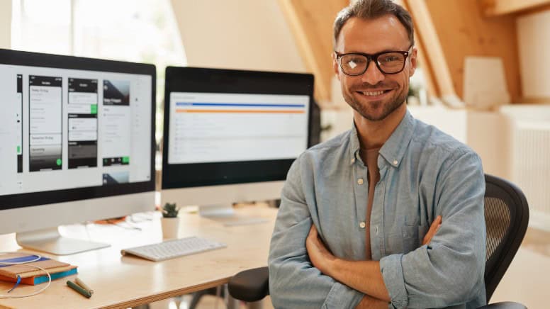 Un professionnel qui a choisi un bon outil informatique pour son système QSE
