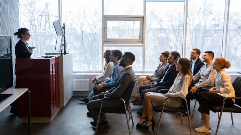 Une séance de formation et de sensibilisation sur l'application de la norme ISO 45001