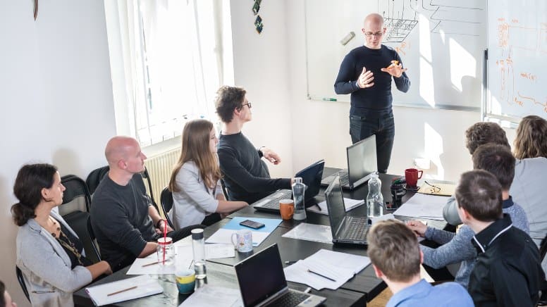 Une formation en bilan carbone dans une entreprise
