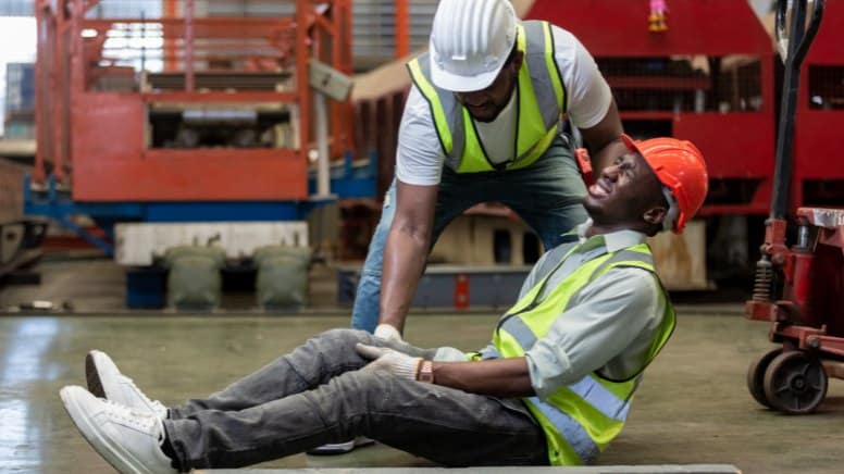 Un accident du travail dans une usine certifiée ISO 45001
