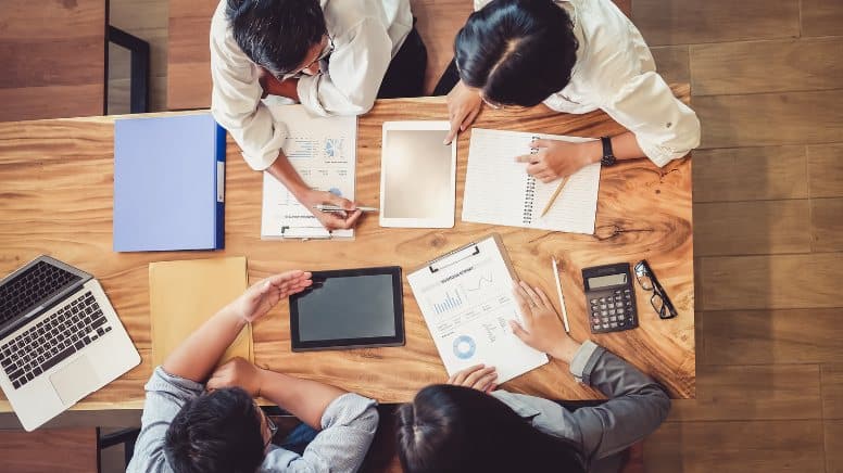 Une équipe interne qui prépare un audit de processus