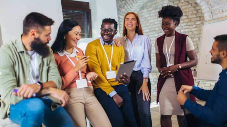 Une équipe d'une entreprise en formation EN 9100